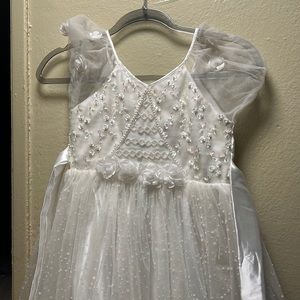 Girls dress